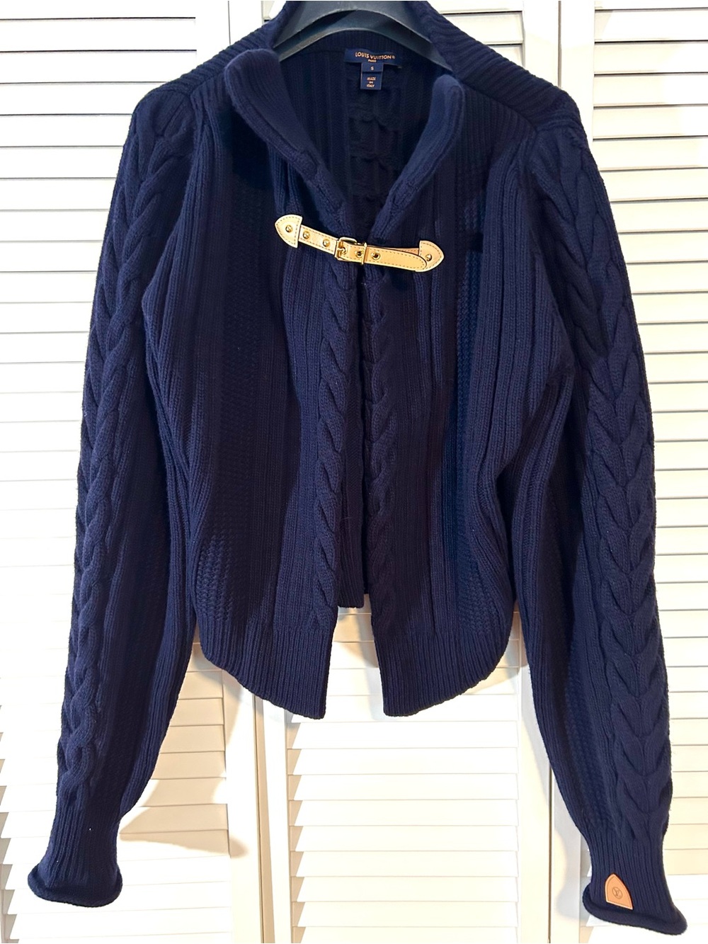 Women's Louis Vuitton knitted jacket with buckle closure